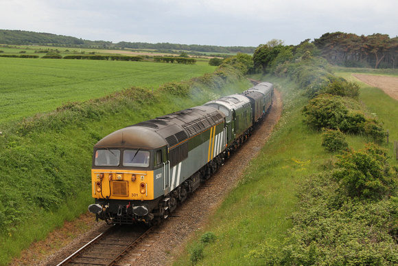 56301 and 37032 (D6732) Dead Man's Cutting 15.06.2013