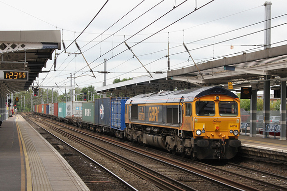 66739 Ipswich Station 14.06.2013