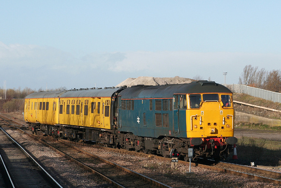 31106 South Bank Station 10.03.2011